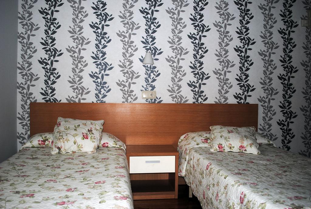 Hostal La Cortijana Logroño Kültér fotó